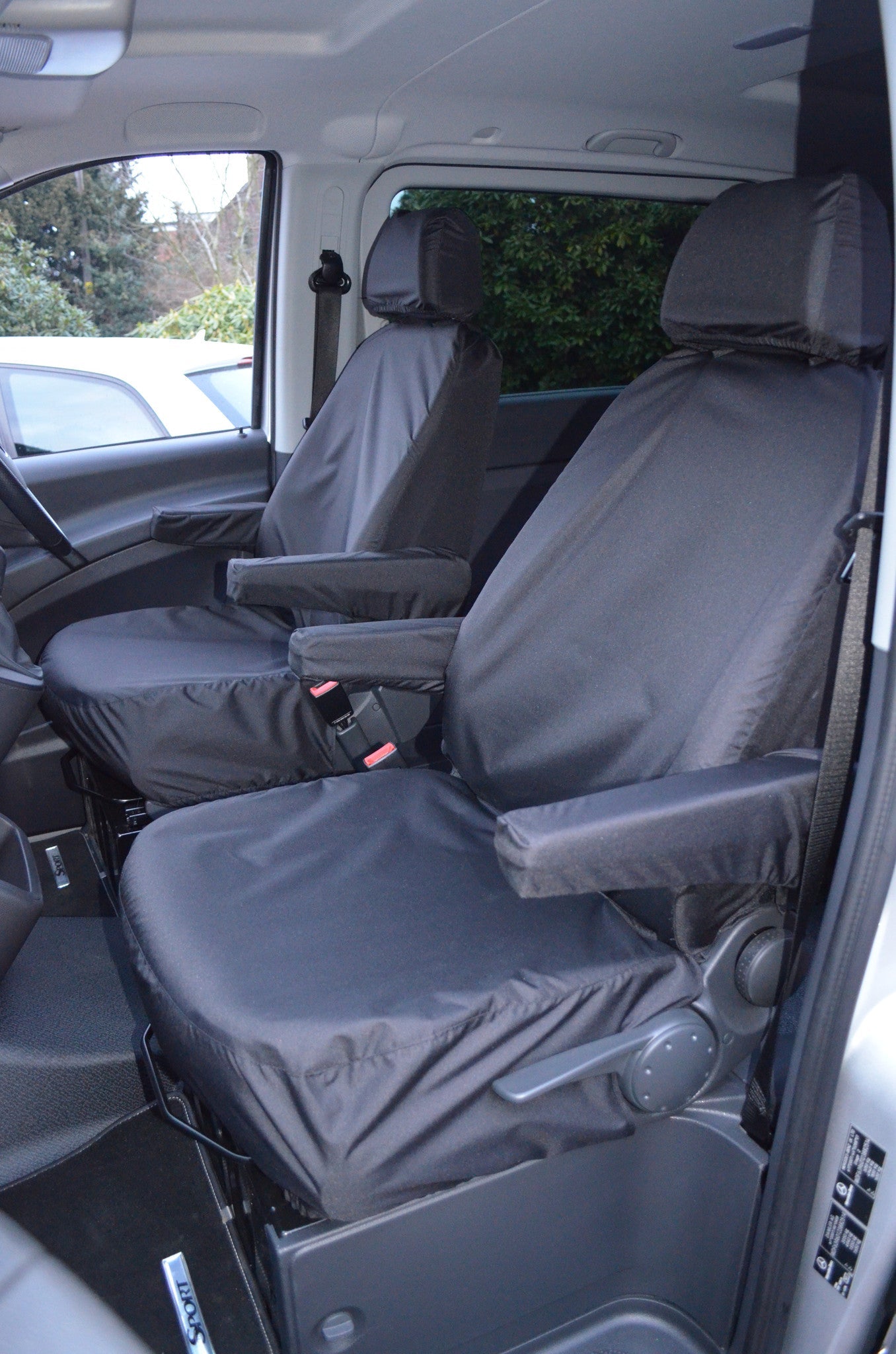 Mercedes-Benz Vito 2003-15 Tailored Front Seat Covers Front Pair With Armrests / Black Scutes Ltd