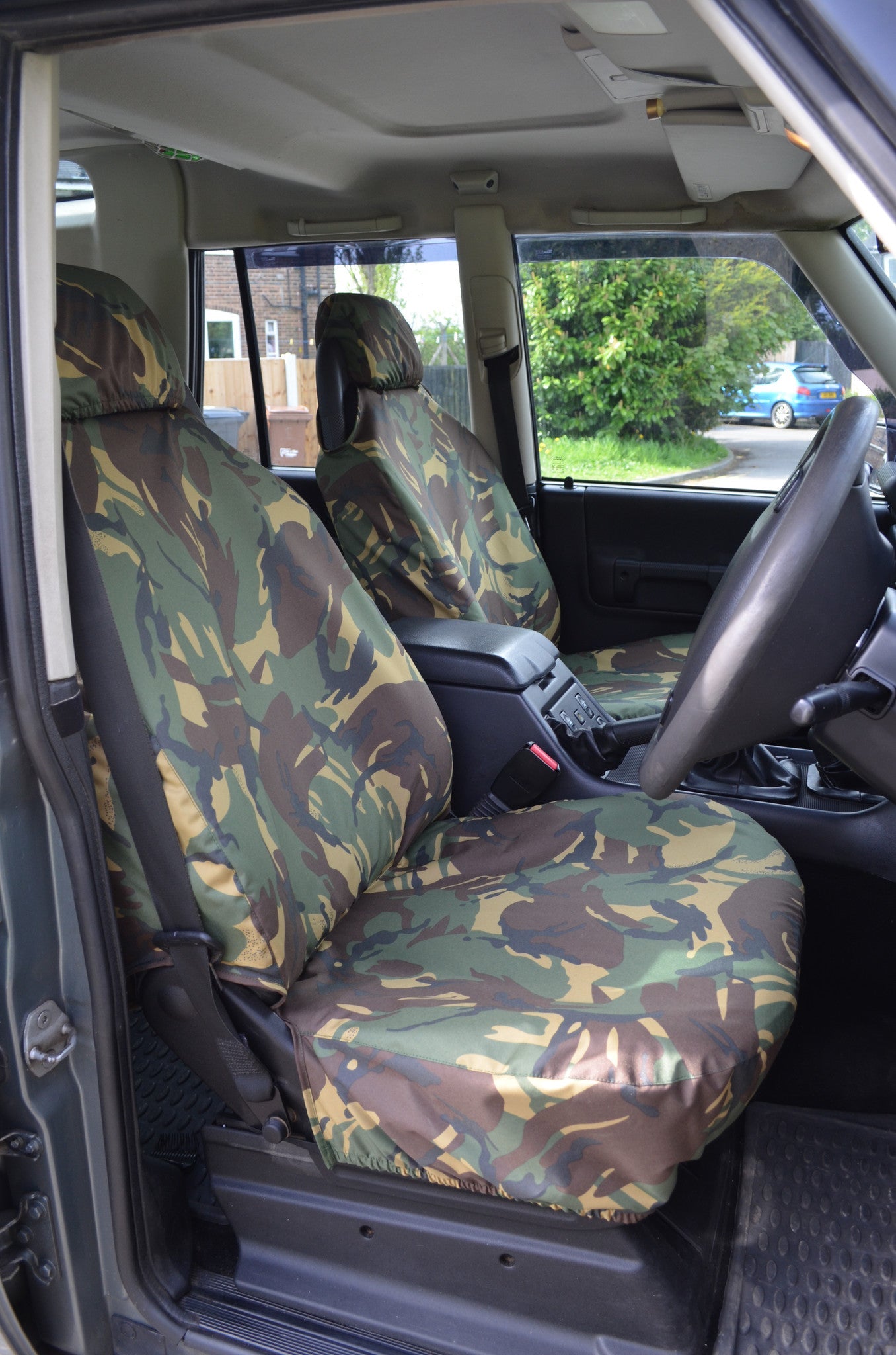 Land Rover Discovery 1998 - 2004 Series 2 Seat Covers Front Pair / Green Camo Scutes Ltd