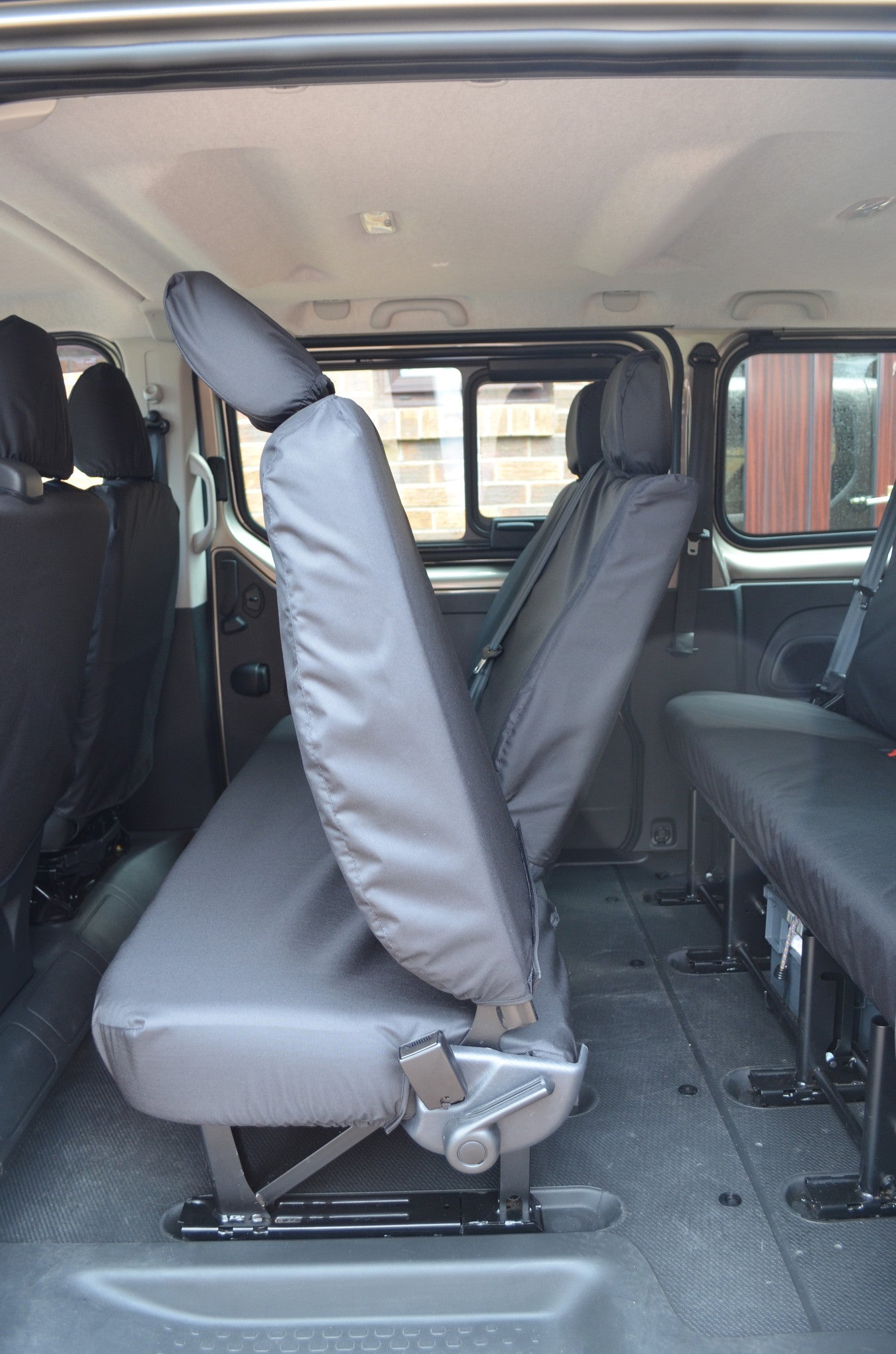 Nissan NV300 2016+ 9-Seater Minibus Seat Covers Black / 2nd Row Rear Scutes Ltd