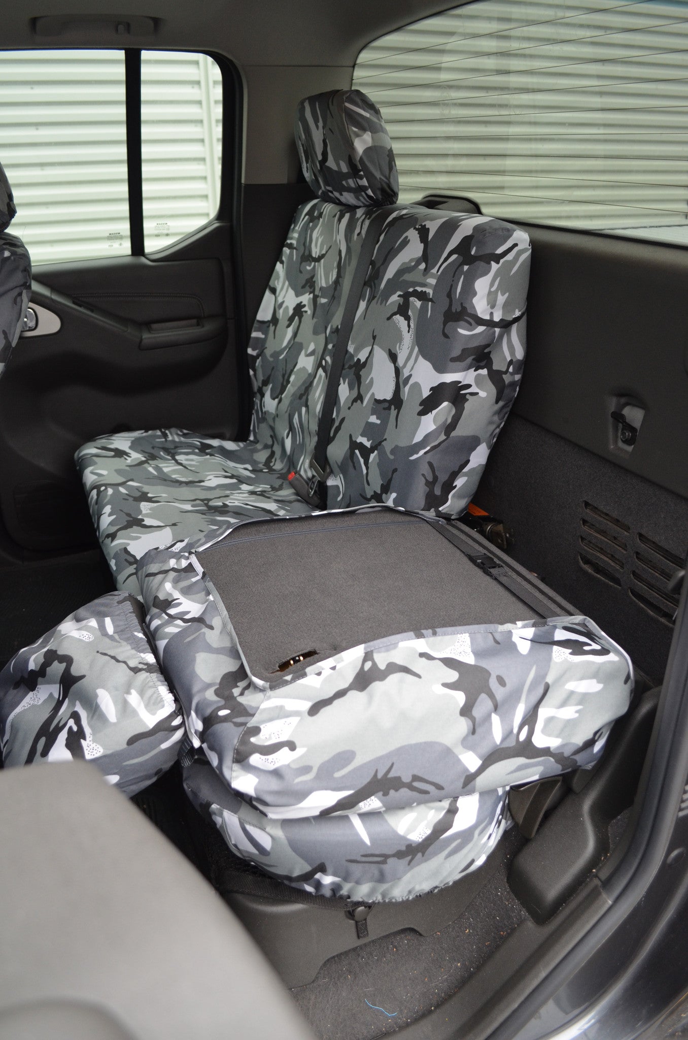 Nissan Navara Double Cab (2005 to 2016) Tailored Seat Covers  Scutes Ltd