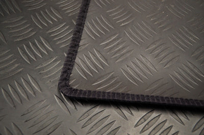 Land Rover Defender 1999-2007 Tailored Rubber Mats